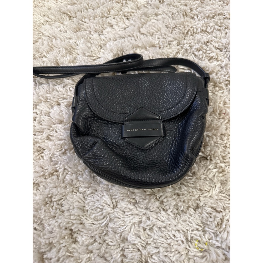 Marc by Marc Jacobs pebbled leather crossbody purse bag black